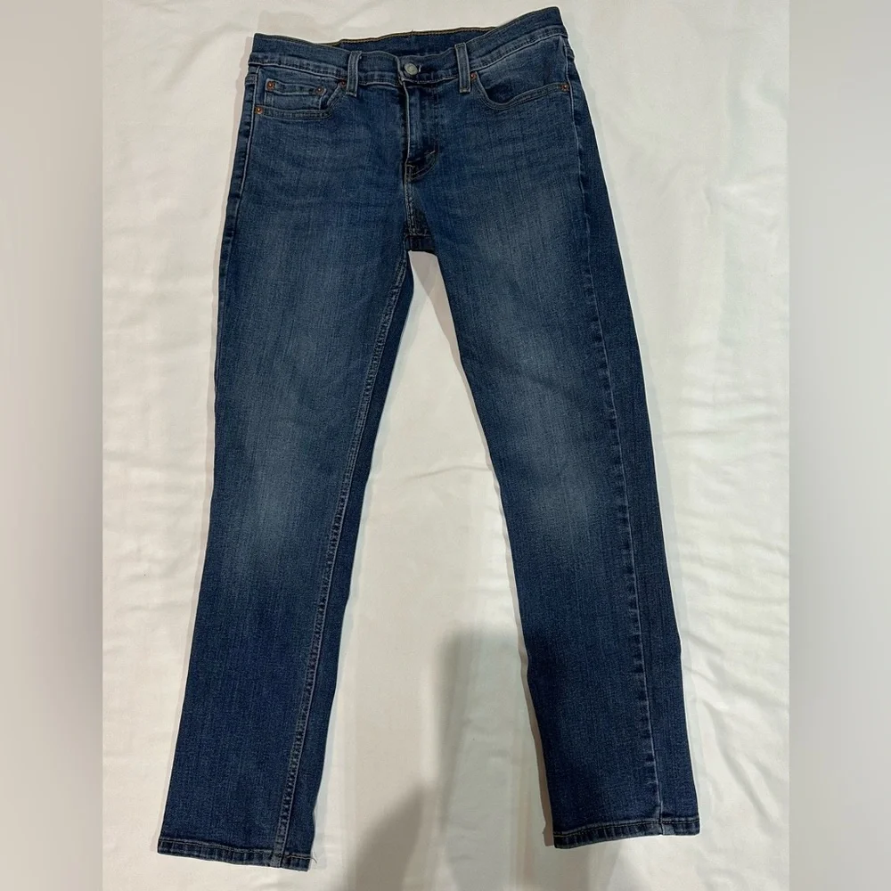 511 LEVIS